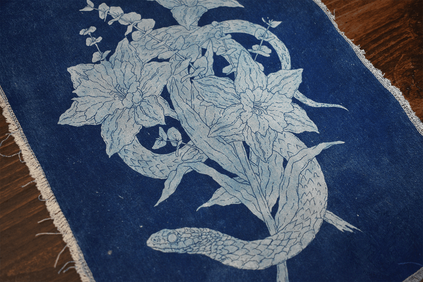 Original-Tethered-Fabric-Cyanotype-Sun_Print-Artwork-Snake-Flowers