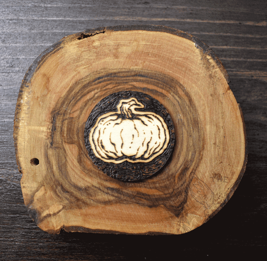 Original-Handmade-Wood-Pin-Pumpkin-Fall